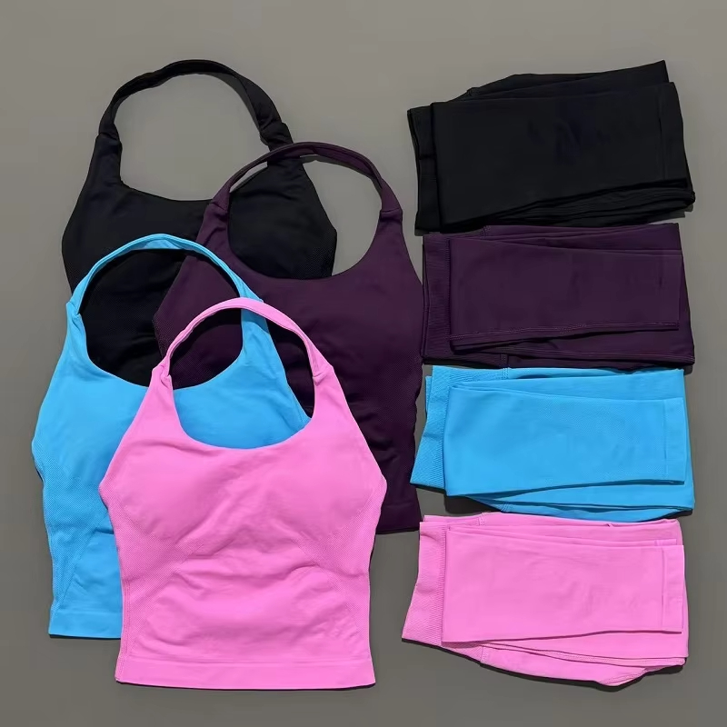 Yoga Fitness Kit - Комплект из 2 предметов: женский спортивный
